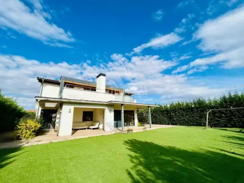 Casa unifamiliar en Laguna de Duero