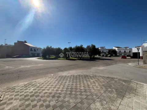 Casa adosada en Los Palacios y Villafranca