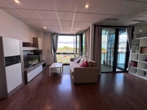 Piso en Dehesa Vieja-Puente Cultural