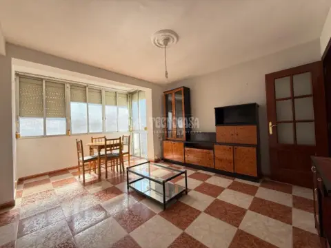 Piso en La Hispanidad-Verdeluz