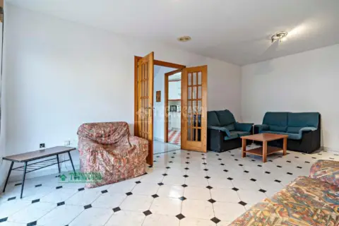 Casa unifamiliar en Barrio Plaza de la Luz
