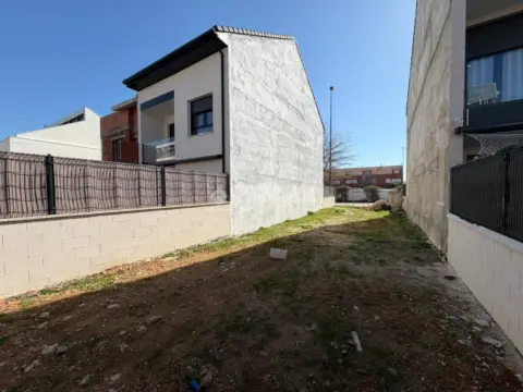 Terreno en Avenida de Príncipe de Asturias