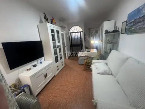 Casa adosada en Fuensanta-Arcángel-Cañero