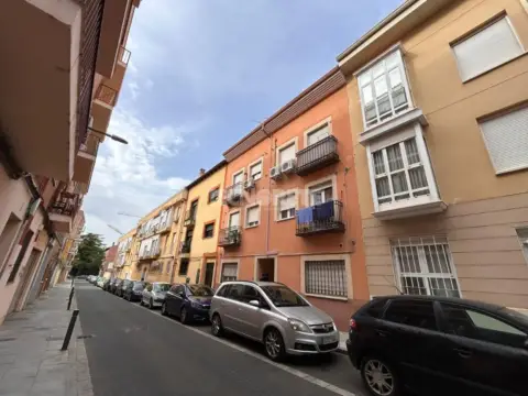 Piso en Parque del Río