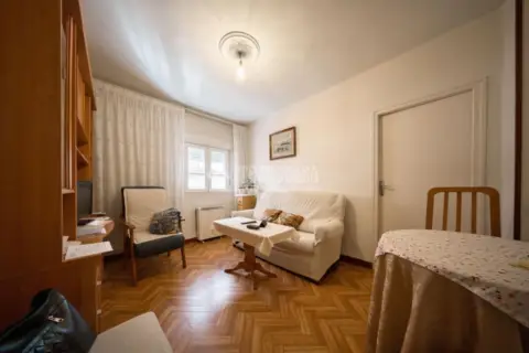 Piso en Hospital-Rondilla-Santa Clara