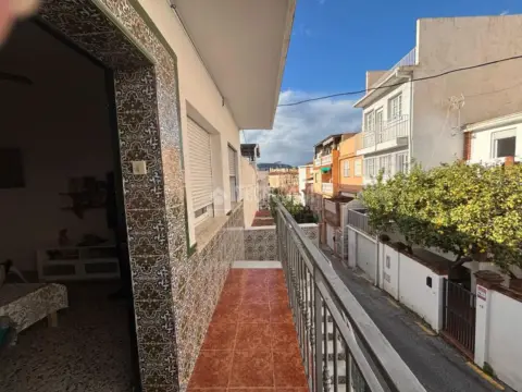 Casa adosada en calle Serrano Parres