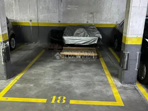 Garaje en calle de Montuenga