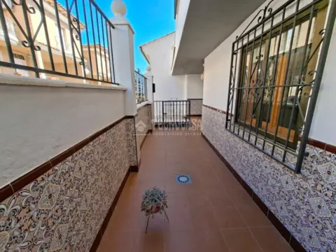 Casa adosada en Baza