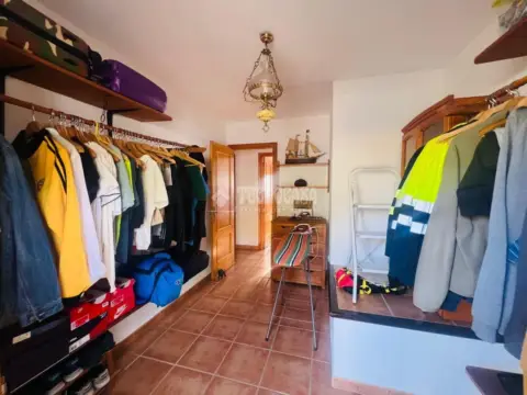 Casa adosada en Núcleo