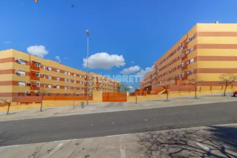 Piso en Azucaica