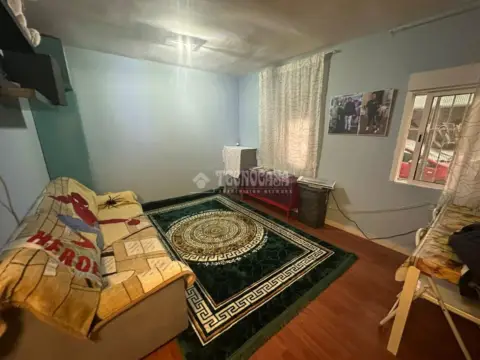 Piso en Las Fuentes-Cartuja Baja