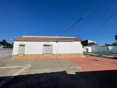 Casa rústica en La Soledad-La Coquina-Los Gallos