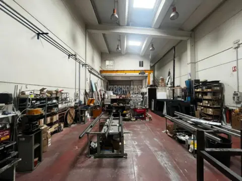Nave industrial en Cuarte de Huerva