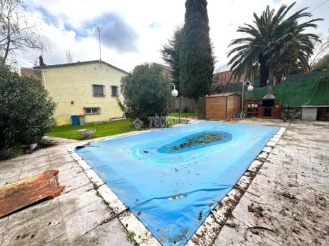 Casa unifamiliar en calle de Río Dulce-Las Colinas