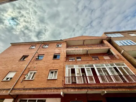 Piso en Santo Tomás-Universidad