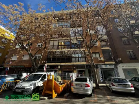 Piso en calle de Morería