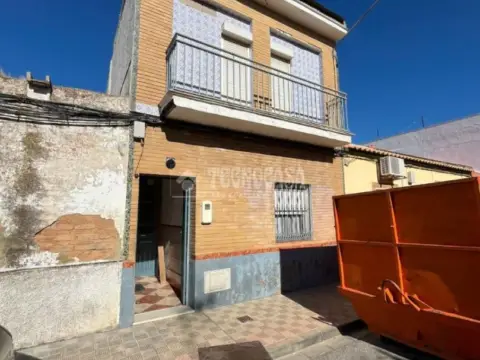 Casa pareada en Vista Azul-Consolación