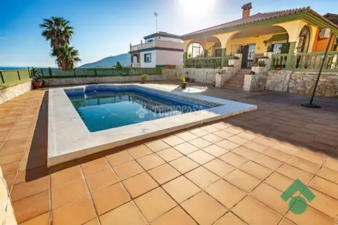 Casa unifamiliar en El Pelayo-Parques Naturales