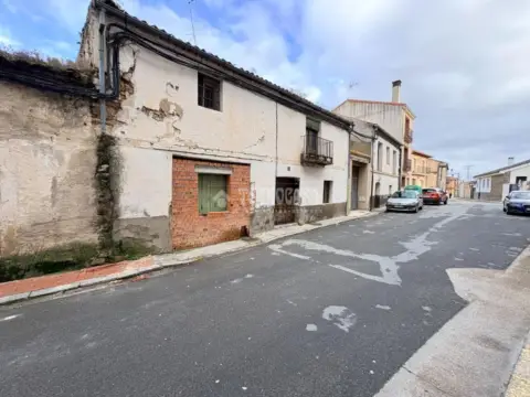 Casa adosada en Cantimpalos