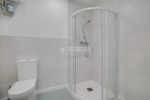 Local comercial en Carrer de la Duquessa de la Victòria