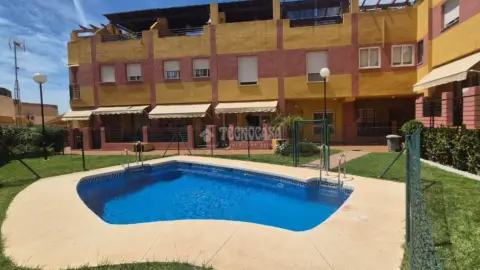 Casa adosada en El Atabal-El Chaparral-Los Morales
