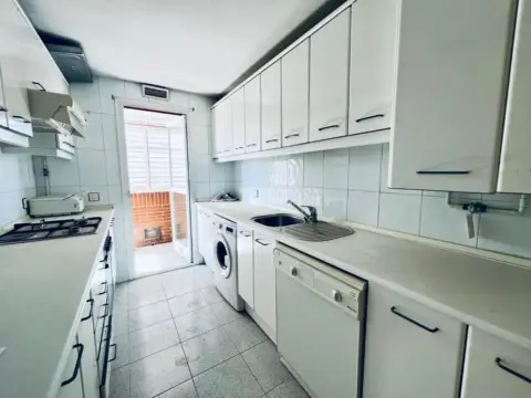 Piso en Las Retamas-Prado Santo Domingo-Ensanche Sur