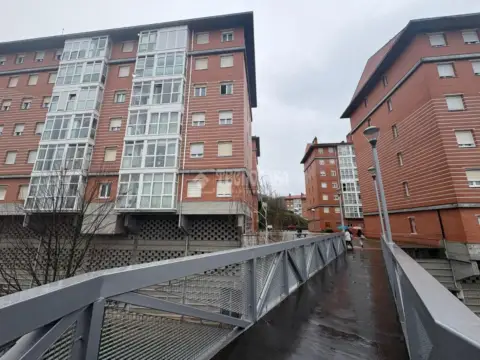 Piso en Txurdinaga