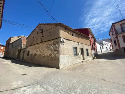 Casa unifamiliar en Aldeanueva de Barbarroya