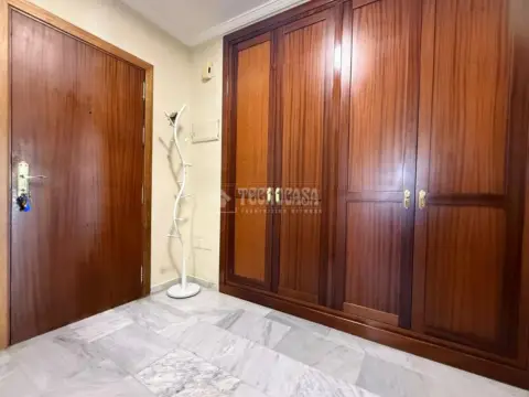 Piso en Carlos Haya
