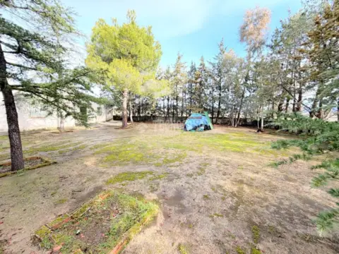Casa adosada en Torremocha de Jarama