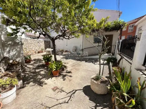 Casa rústica en Los Santos de la Humosa