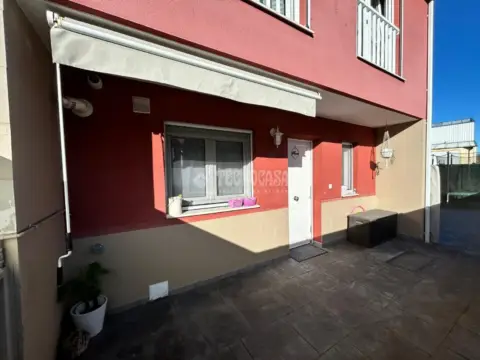 Casa adosada en calle de Bonio