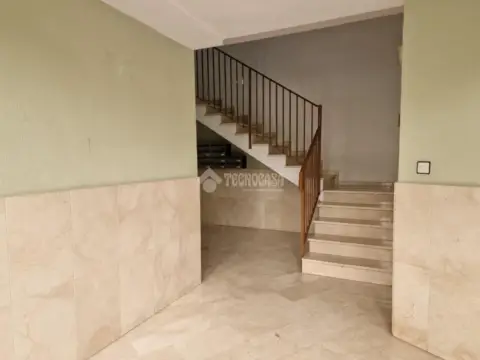 Piso en La Catedral-Casco Antiguo