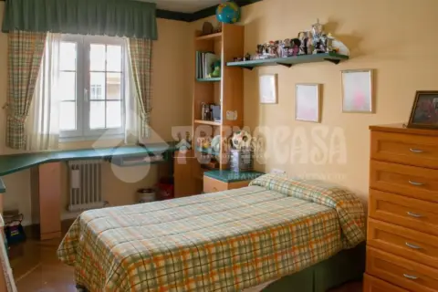 Casa adosada en calle de Juan Ramón Jiménez