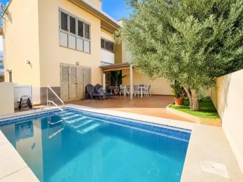 Casa pareada en Candelaria-Playa de La Viuda
