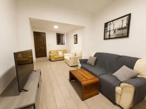 Casa pareada en Mirabal