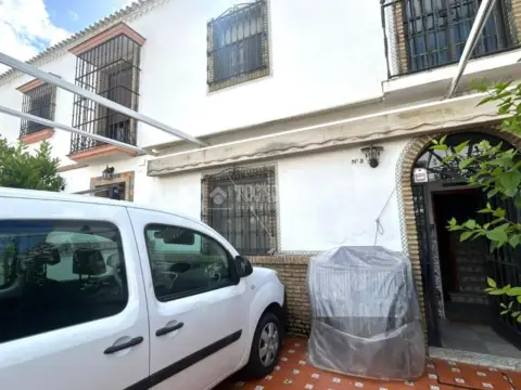Casa adosada en Isla Chica
