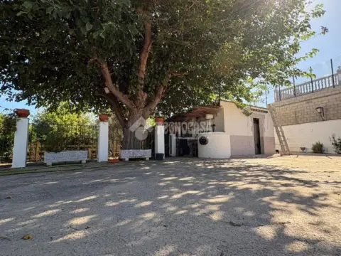 Casa rústica en Carretera de Sevilla a Brenes