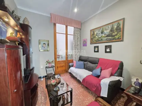 Piso en Sant Pere-Santa Caterina-La Ribera