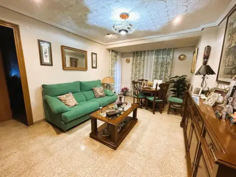 Piso en Zona L'Ermita