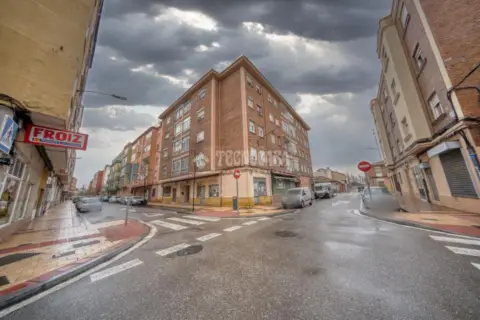 Piso en Paseo Zorrilla-Campo Grande-Cuatro de Marzo