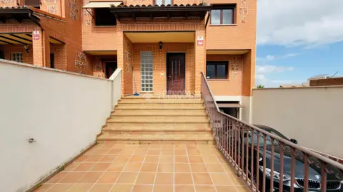 Casa pareada en Alameda de La Sagra