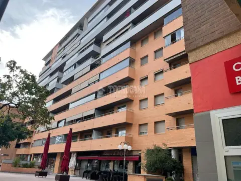 Piso en Actur-Rey Fernando