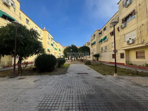 Piso en Campo de la Verdad-Miraflores-Sector Sur