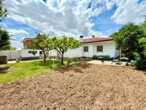 Casa unifamiliar en Cabanillas del Campo
