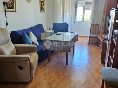 Piso en Nuevo Parque-Los Rosales-Tráfico Pesado