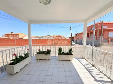 Casa unifamiliar en Alameda de La Sagra