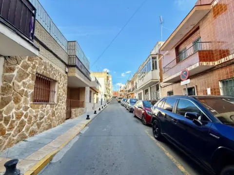 Piso – San Juan de Aznalfarache, Santa Isabel, Sevilla
