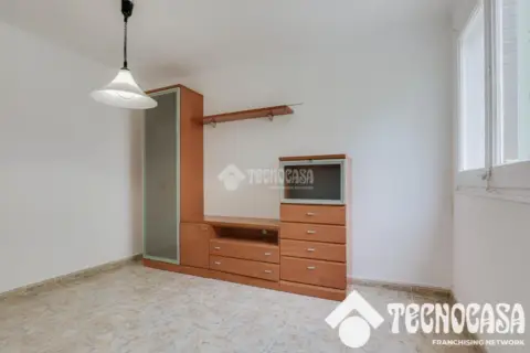 Piso en La Verneda-La Pau