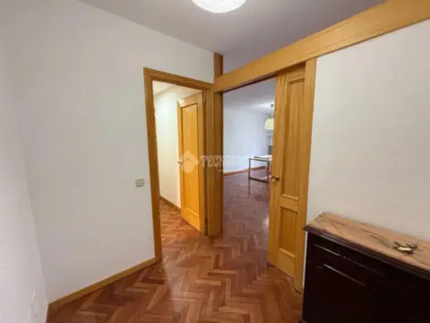 Piso en Zona Monte del Pilar
